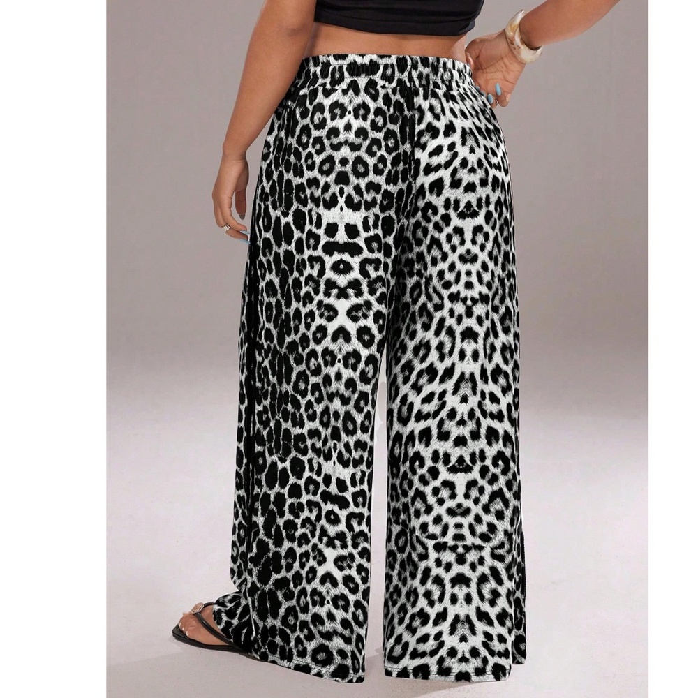 Plus Leopard Print Stretchy Waist Wide Leg Lounge Pants - Picture 3 of 6